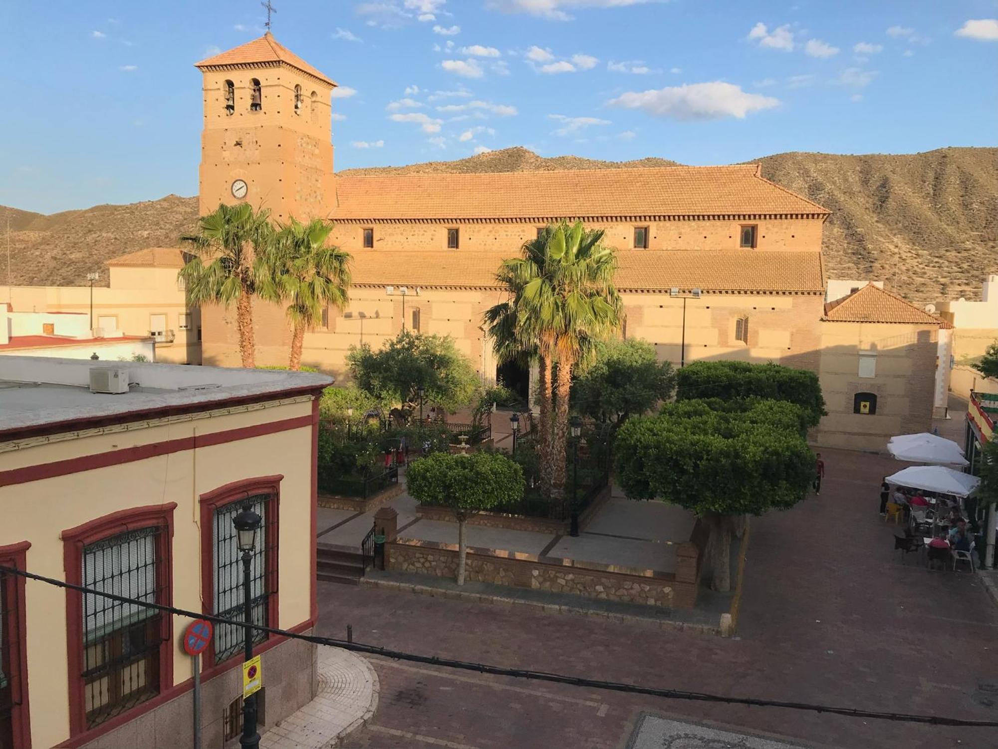 Hostal Avenida Tabernas Eksteriør bilde