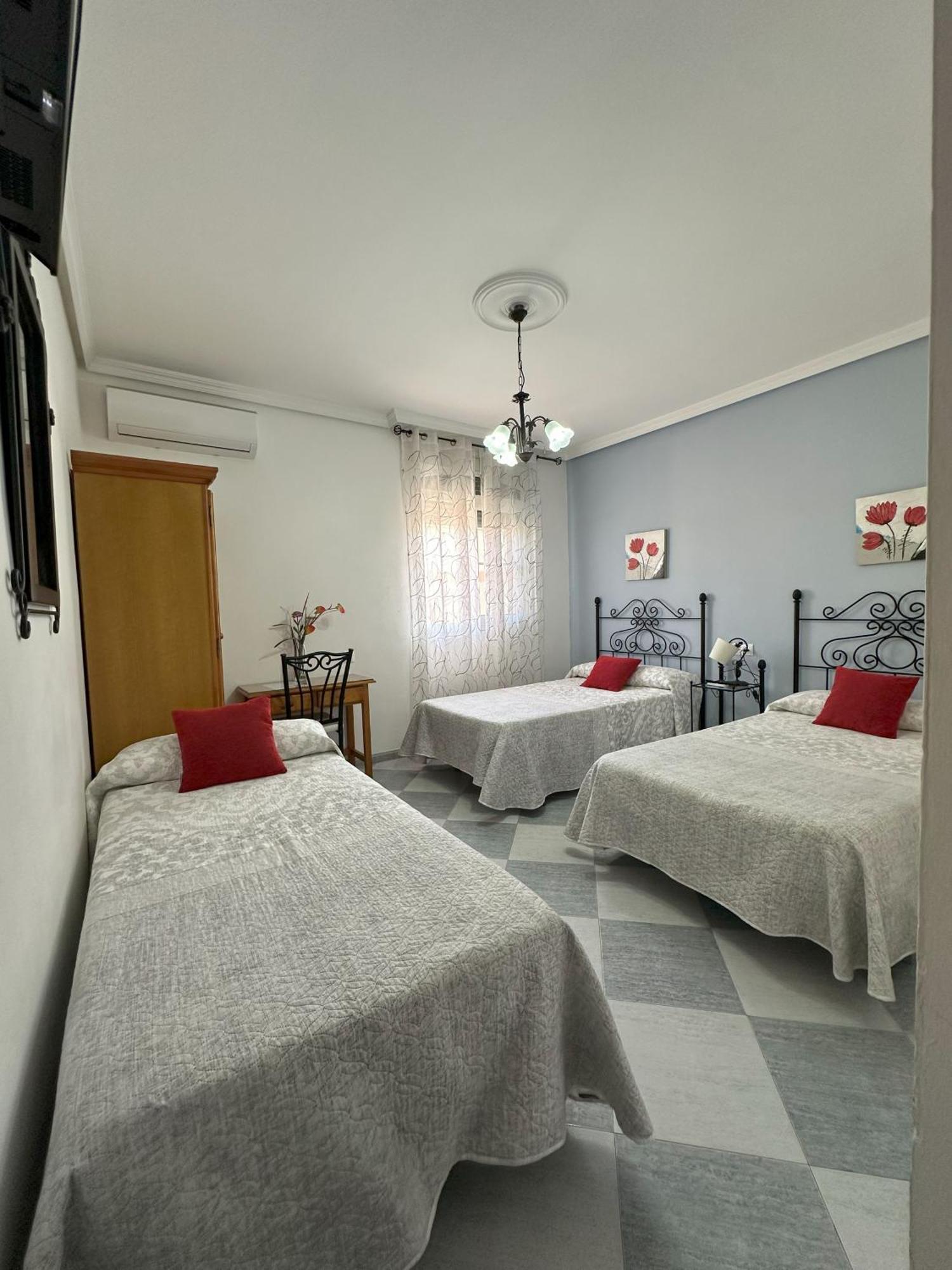 Hostal Avenida Tabernas Eksteriør bilde