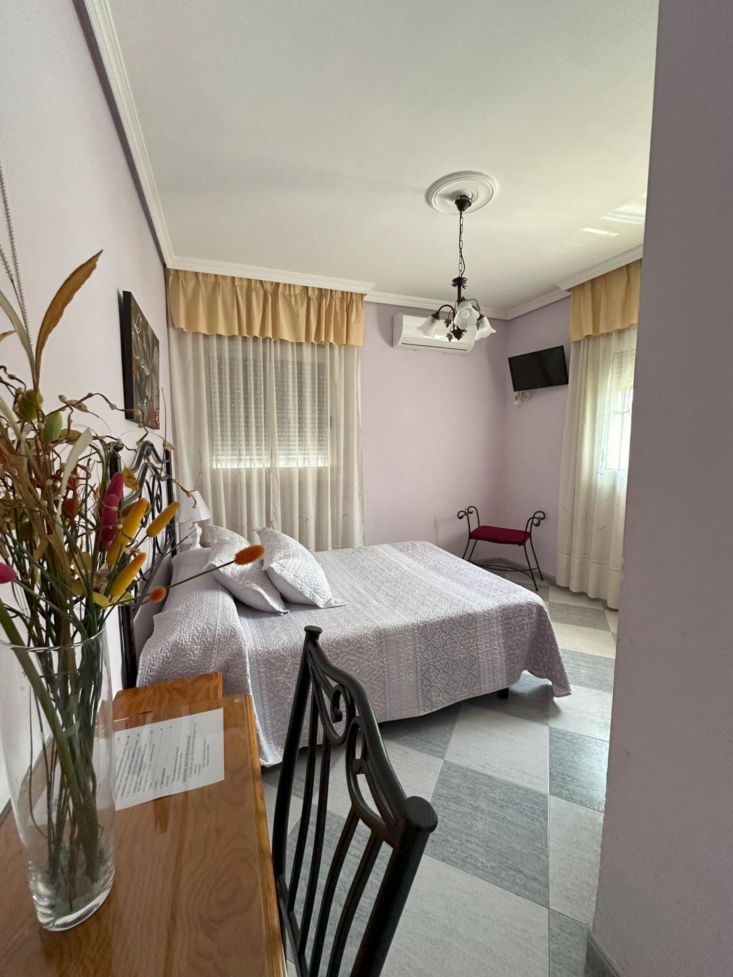 Hostal Avenida Tabernas Eksteriør bilde